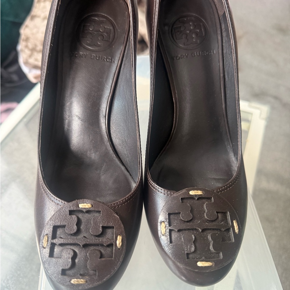 Tory Burch Women's Dark Brown Leather Flats